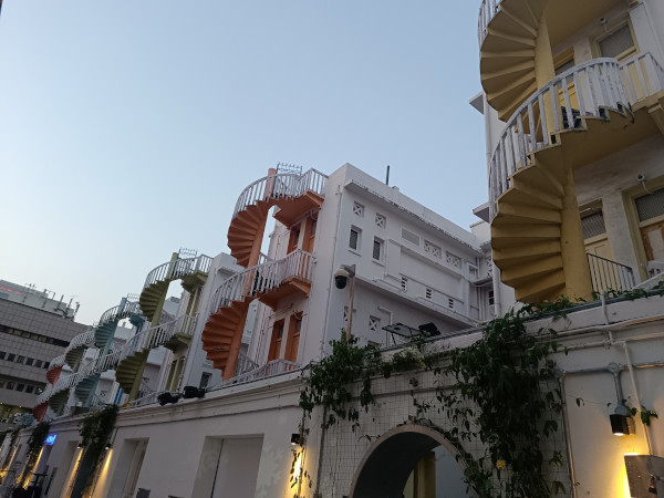 Escaleras caracol Bugis street
