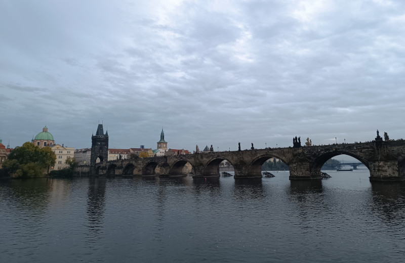 Puente Carlos Praga