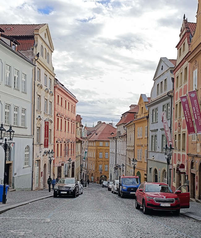 Calle Nerudova Praga